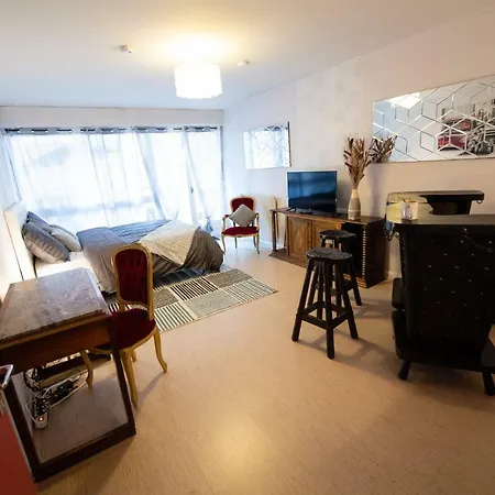 Appartamento Come Chez Vous Au Boulevard Des Pyrénées *