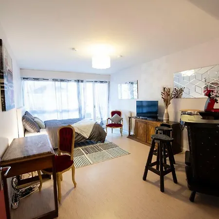Appartamento Come Chez Vous Au Boulevard Des Pyrénées *