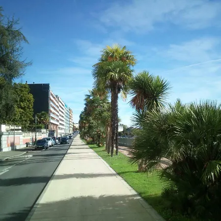 Appartamento Come Chez Vous Au Boulevard Des Pyrénées *